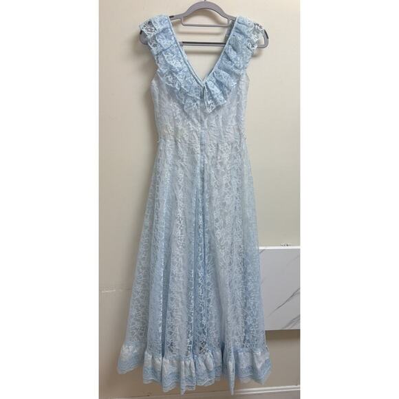 Vintage 1970s ILGWU Union Made Blue Lace Ruffle Sleeveless Maxi Dress USA - Picture 2 of 9
